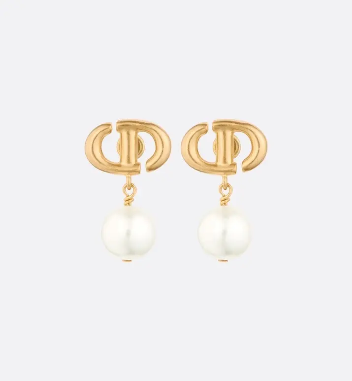Dior full diamond JADIOR letter earrings new models are now available at the counter. They