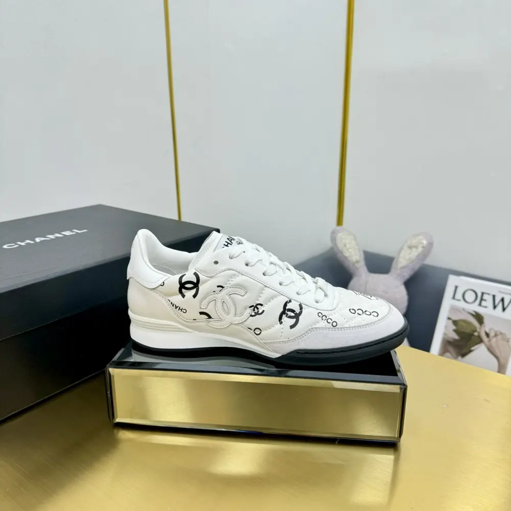 Chanel casual sneakers
