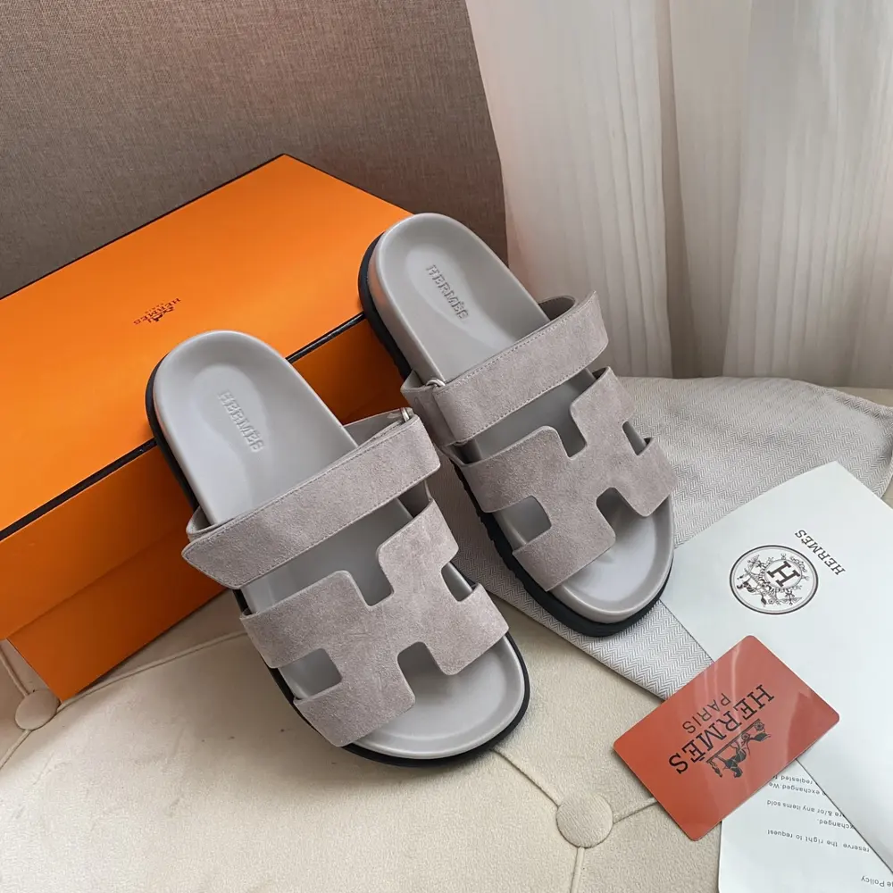 Hermès New spring and summer Laojiu sandals for men and women are coming. The same style as