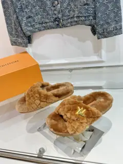 Louis Vuitton fur shoes