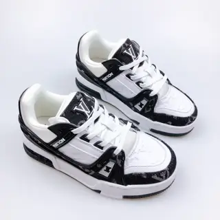 LVuitton Trainelv fashion show sneakers