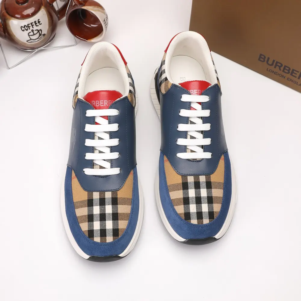 Burberry Original cowhide imported from Italy with original mesh fabric splicing design