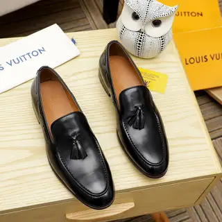 Louis Vuitton new men’s casual business leather shoes