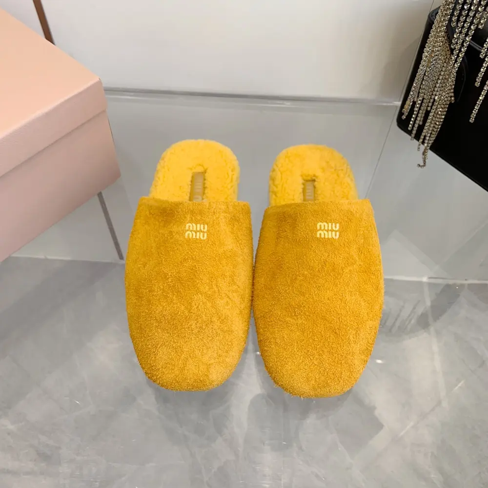 MIUMIU Muller Slippers Closed Toe Small Wool Half Slippers Zp Development Original