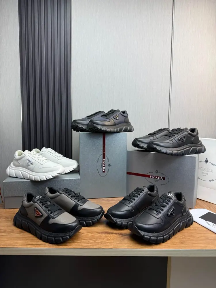 Prada casual sports shoes imported original cowhide stitching imported mesh