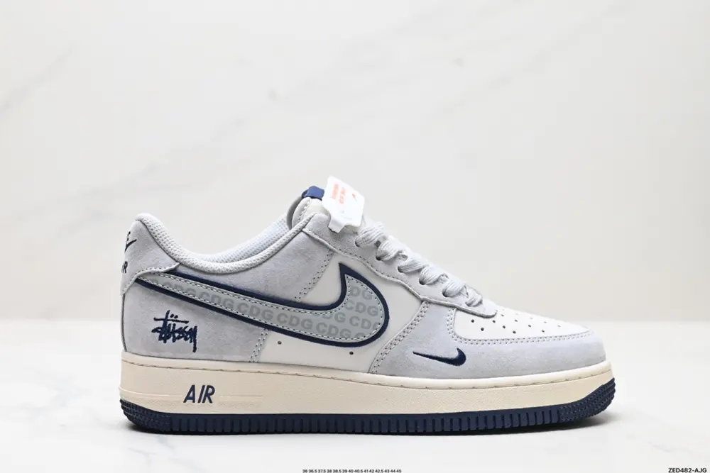 NIKE AIR FORCE 1’07 Sneakers XZ3318-028