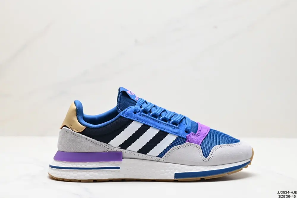 Adidas ZX500 RM Boost Adidas Friends and Family Limited Running Shoes Continuing the retro B42299