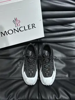 Moncler outdoor lace-up sneakers