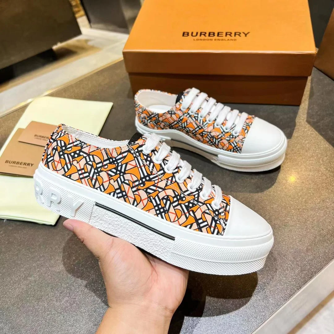BURBERRY Retro plaid cotton sneakers