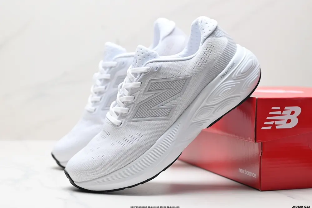 New Balance W880 series retro dad style casual sports jogging shoes The 880 series is New M880J015