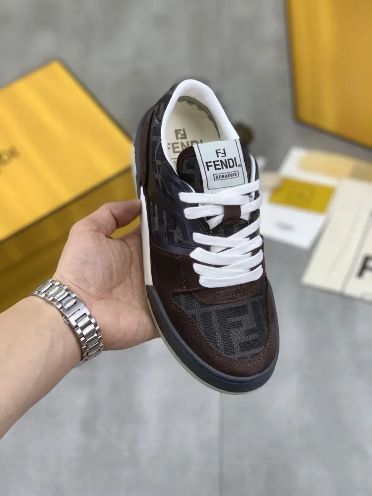 Fendi sports casual shoes Imported original lining