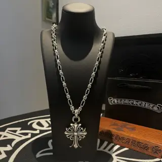 Chrome Hearts diamond clasp necklace