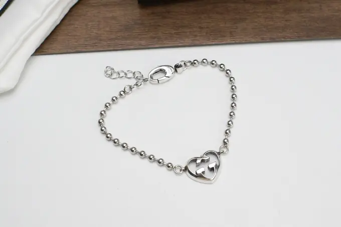 Gucci Double G heart interlocking bracelet Super classic double G logo