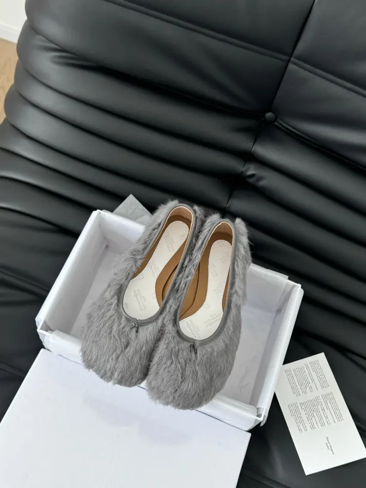 Maison Margiela Tabi Italian vegetable tanned sheepskin