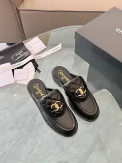 Chanel half-slippers and single shoes