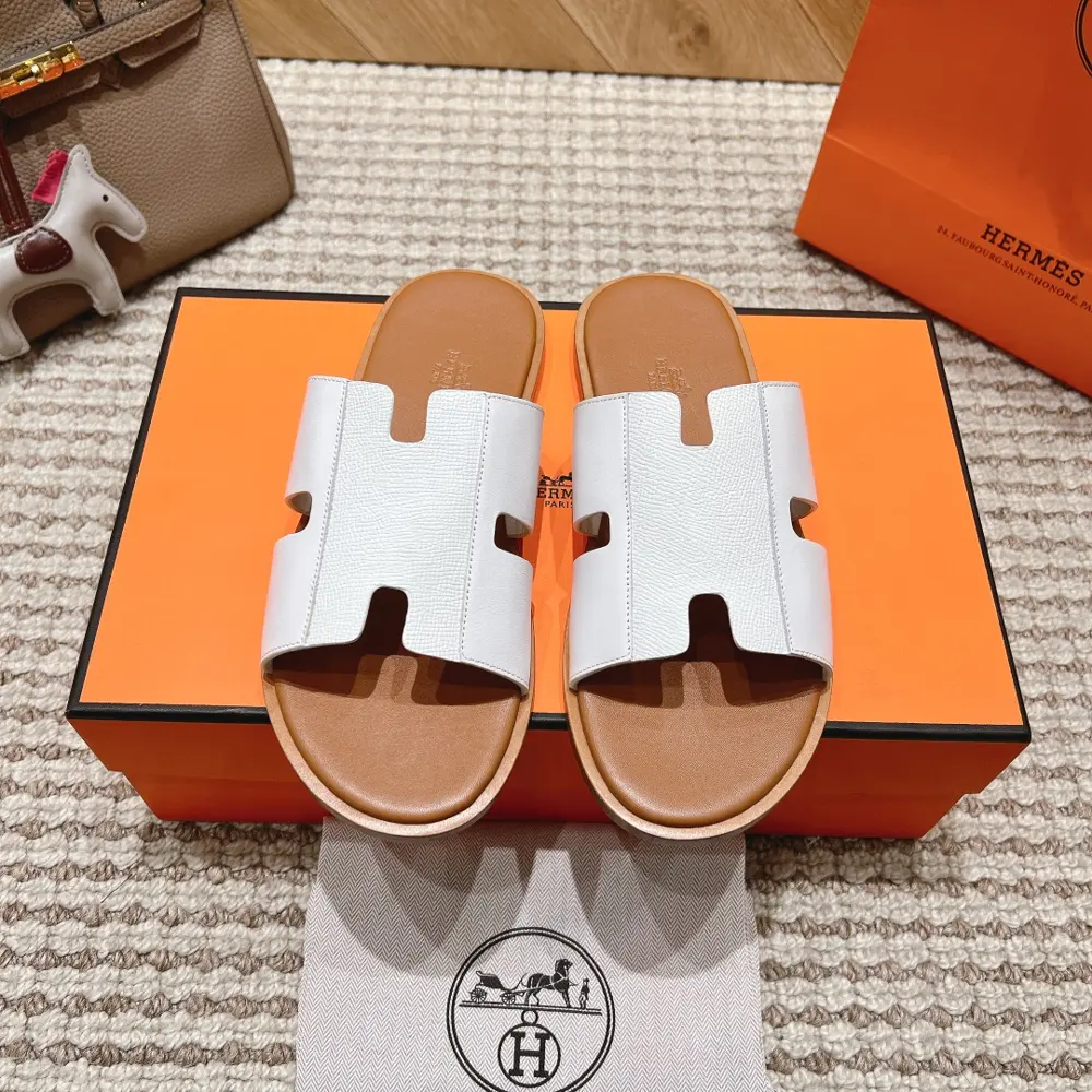 Hermès Colorblocked Hermès leather fabric