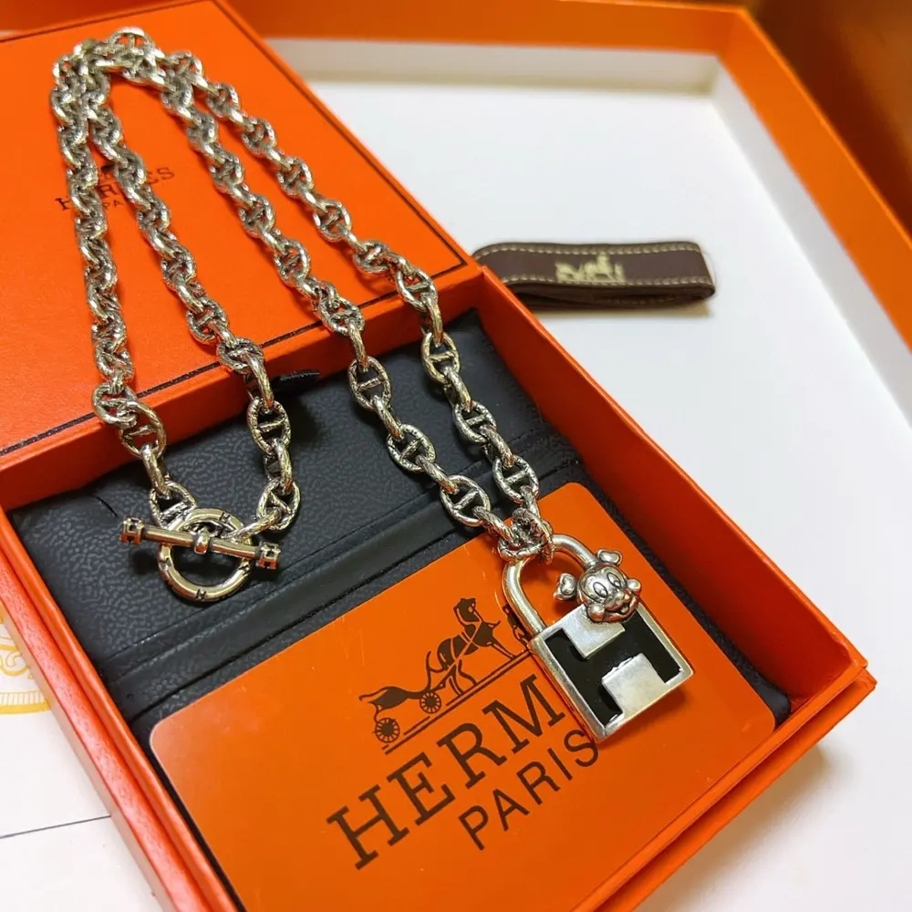 HERMES Necklace Pig Nose Necklace Series Jewelry Imported Customization. High-end Chain
