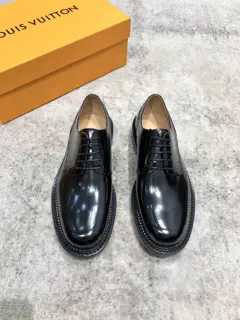 Louis Vuitton calfskin leather Oxford shoes