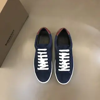 Burberry’s classic low-top sneaker for men