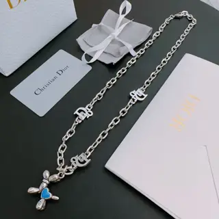 Dior vintage necklace for couples