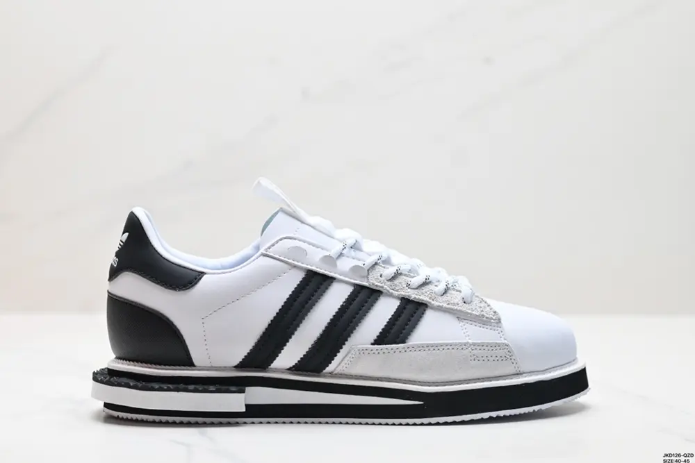 Adidas Originals Campus “MFX REBOOT” Casual Sneakers This classic shoe style GX1352