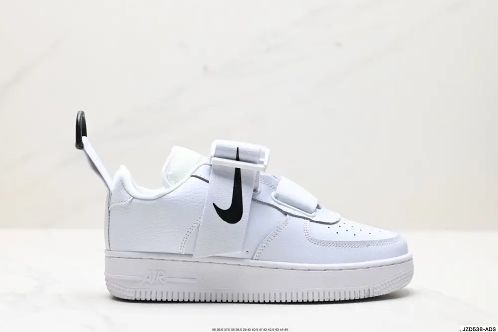 Nike AIR FORCE 1’07 low-top versatile casual sports sneakers. Soft and elastic cushioning AO1531-101