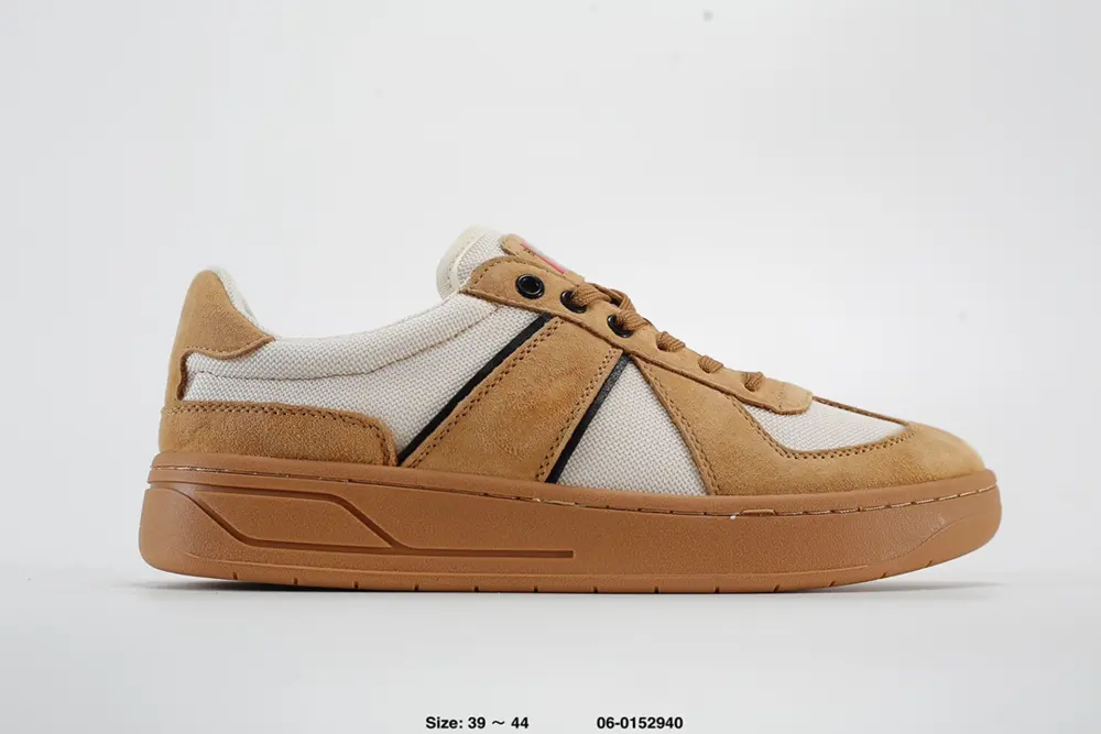 ECCO new versatile casual style
