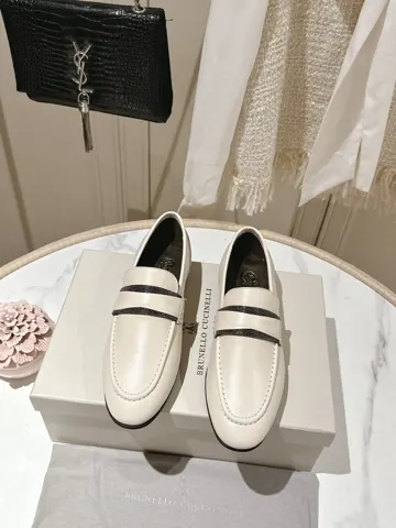 Brunello Cucinelli flat shoes Material: imported cowhide/lambskin handmade string beads