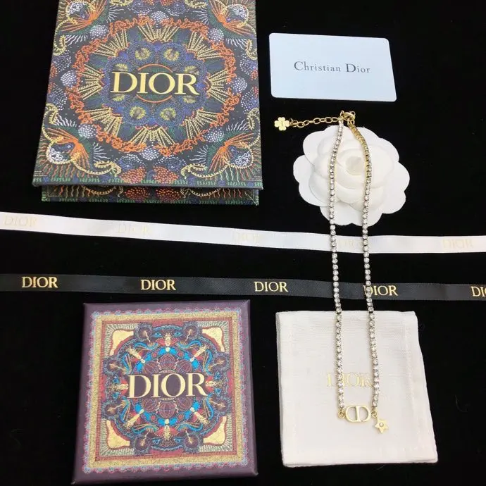 Dior new CD necklace Same quality material as the counter