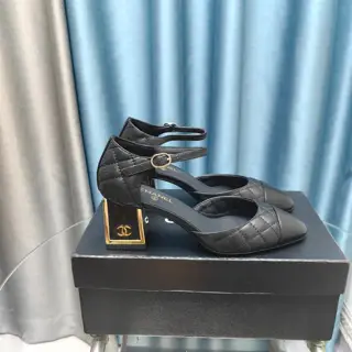 High version synchronized with Chanel official website Heels