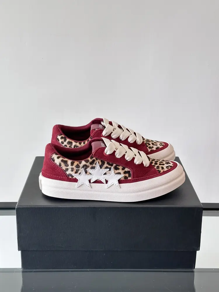 AMIRI couple’s star shoes casual skateboard shoes are so beautiful. Slightly flat body