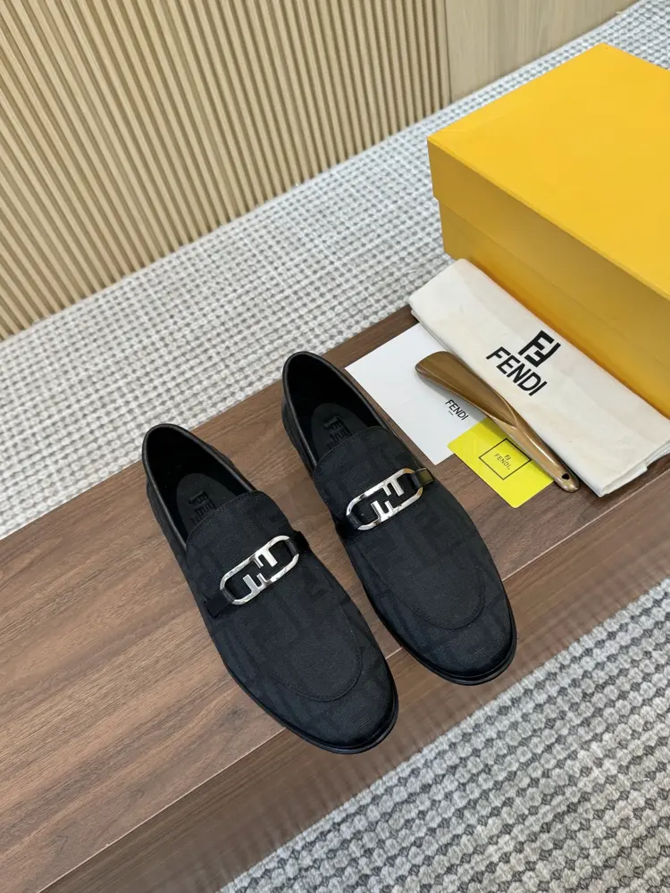 Fendi men’s business casual leather shoes