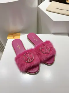 Louis Vuitton full leather flat open toe sandals