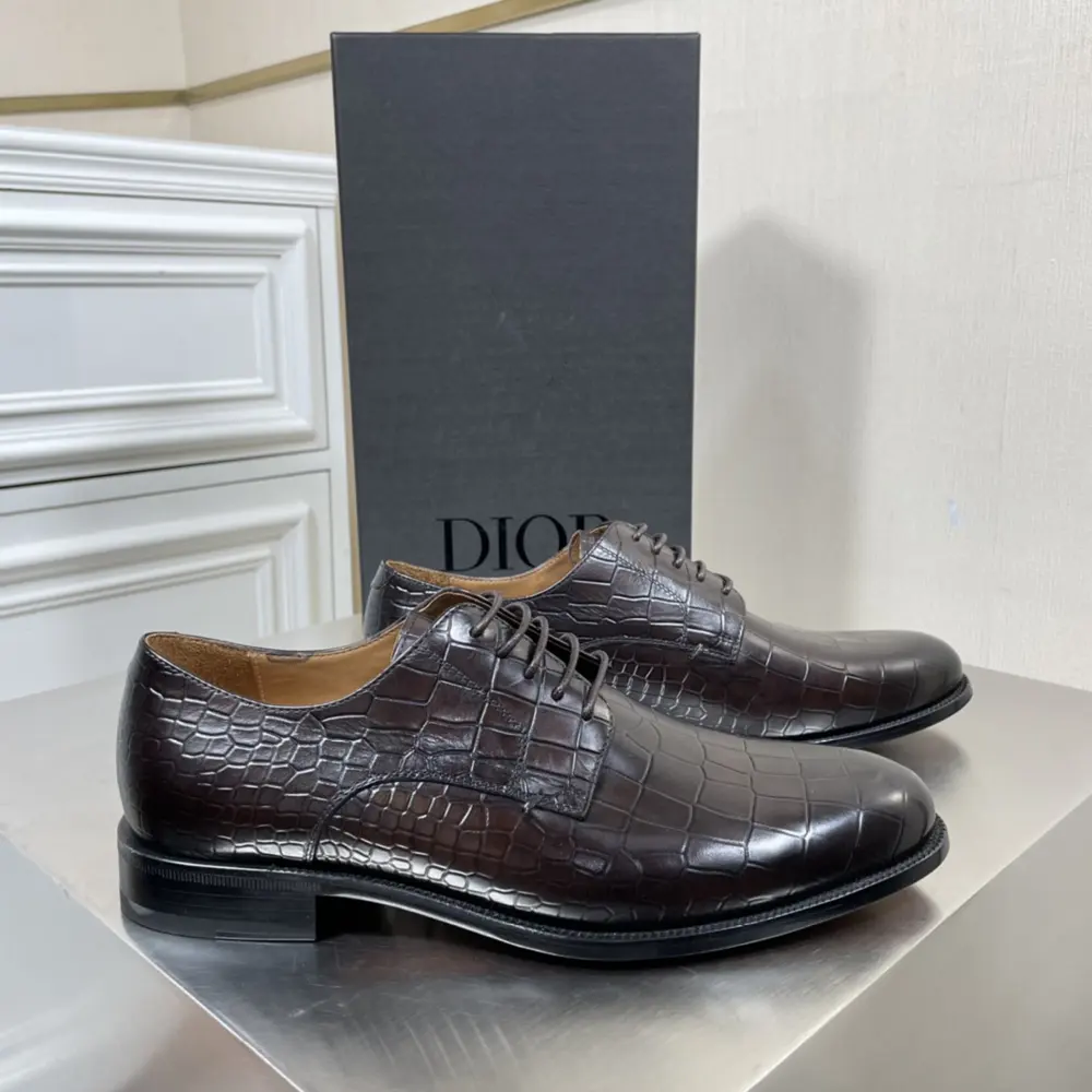 Dior Size: 39 40 41 42 43 44 Shoes
