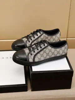 Gucci men’s low-top sneakers