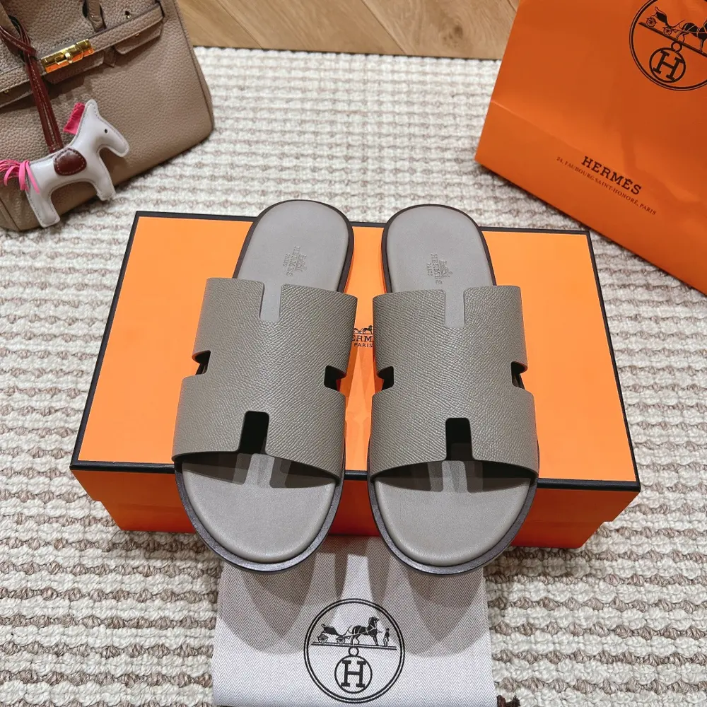 Hermès Colorblocked Hermès leather fabric