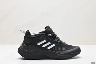 Adidas ALPHAMAGMA training low-top running shoes. Designed to help you achieve your fitness GV7920