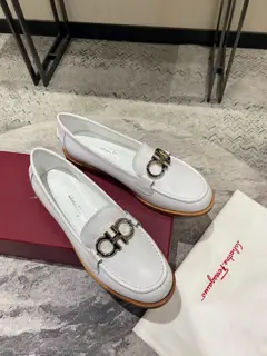 Salvatore Ferragamo bow loafer