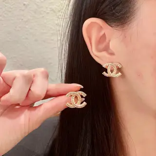 Second-hand Chanel earrings