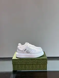 Gucci sneakers