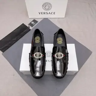 Versace The upper
