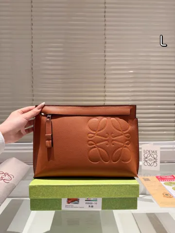 Loewe Clutch