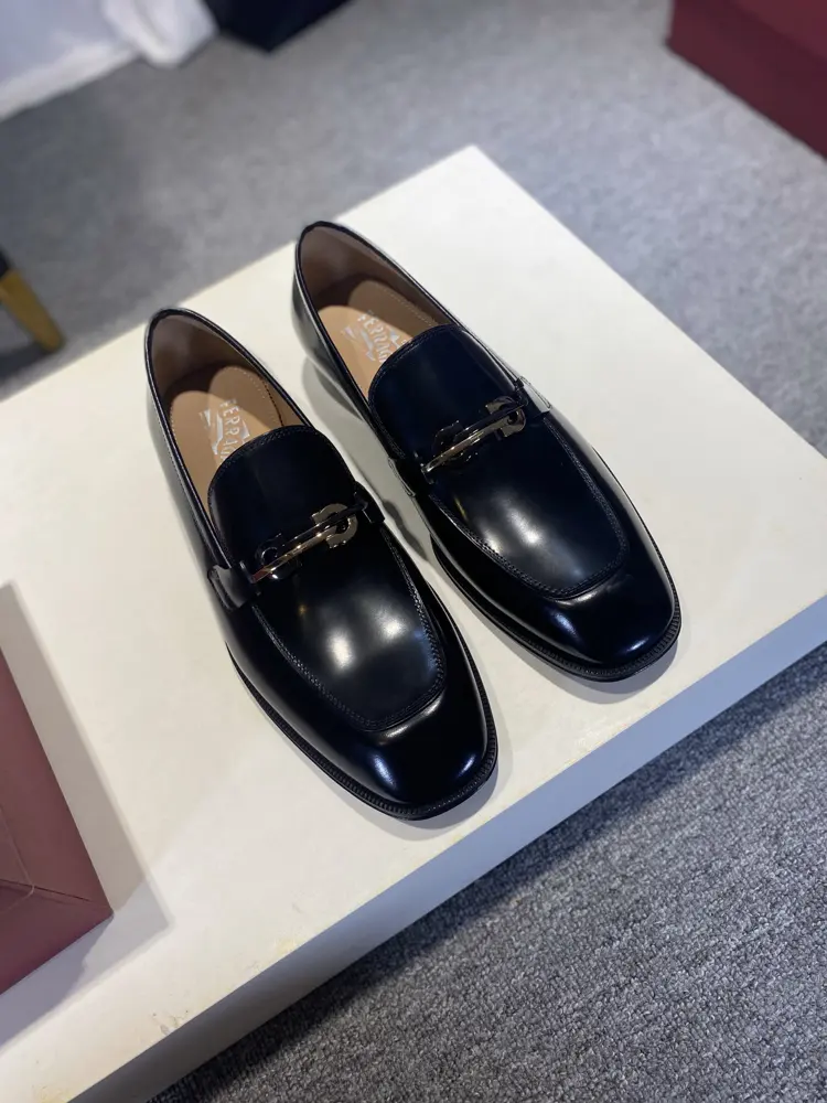 Salvatore Ferragamo Ferragamo formal leather shoes