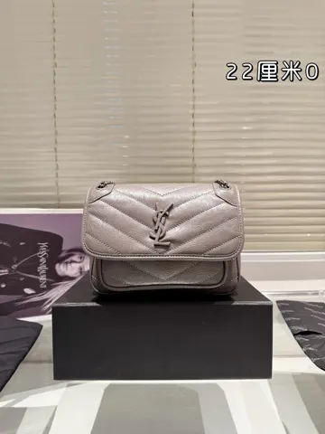 Yves Saint Laurent Bag
