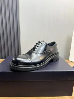 Prada men’s leather sole business casual shoes