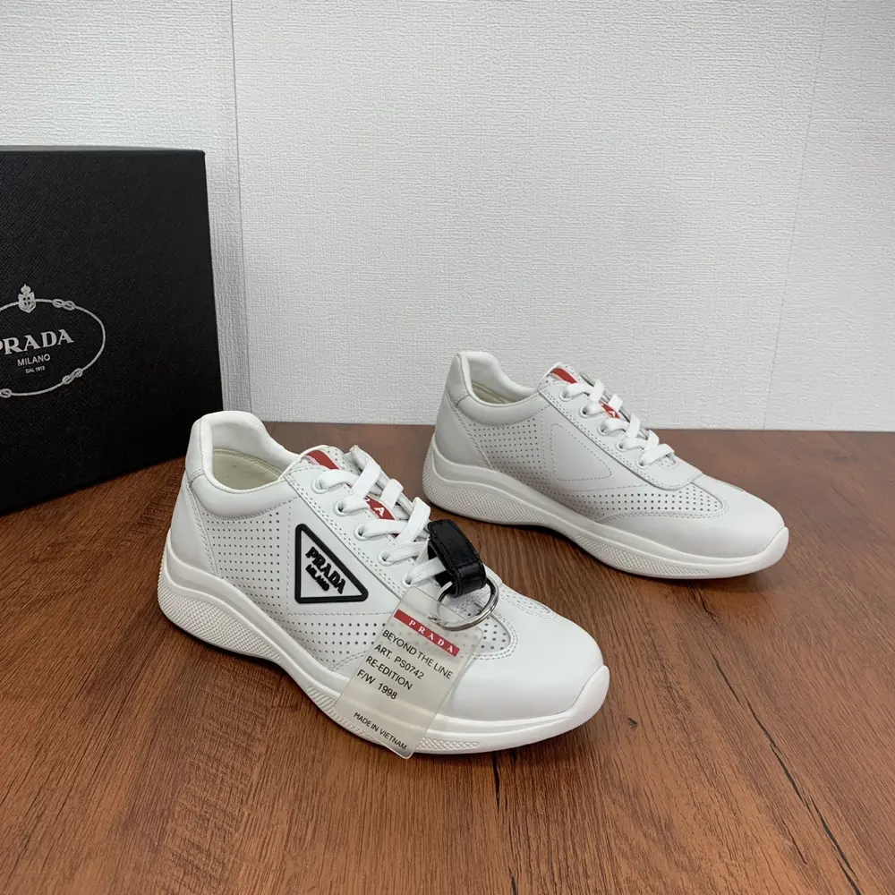 Prada men’s leather casual sneakers