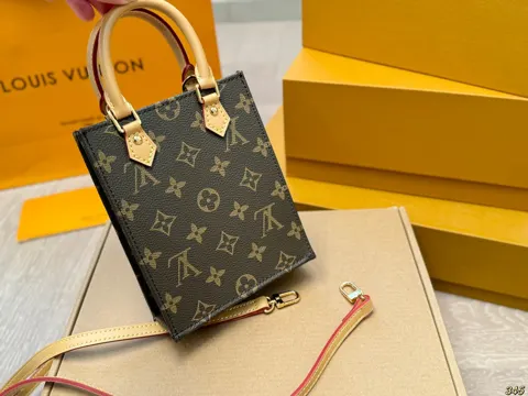 Louis Vuitton Bag