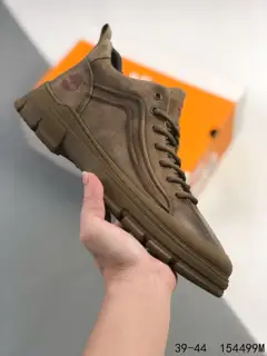 Timberland low-top outdoor leisure off-road yellow boots. Super popular model over the