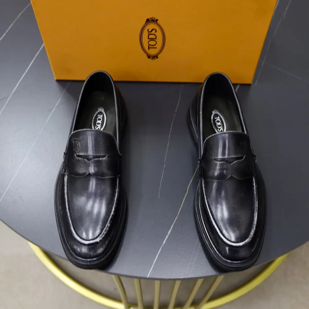 Tods casual leather shoes