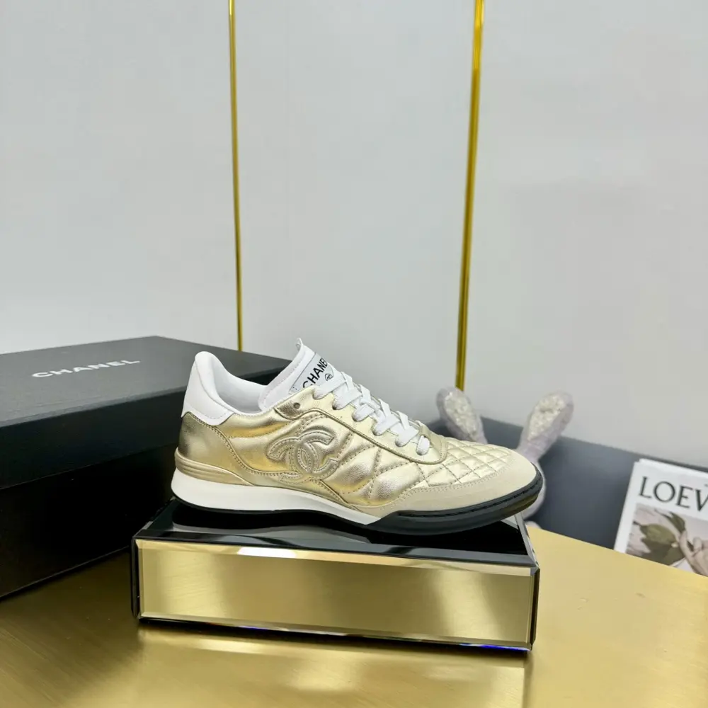 Chanel casual sneakers